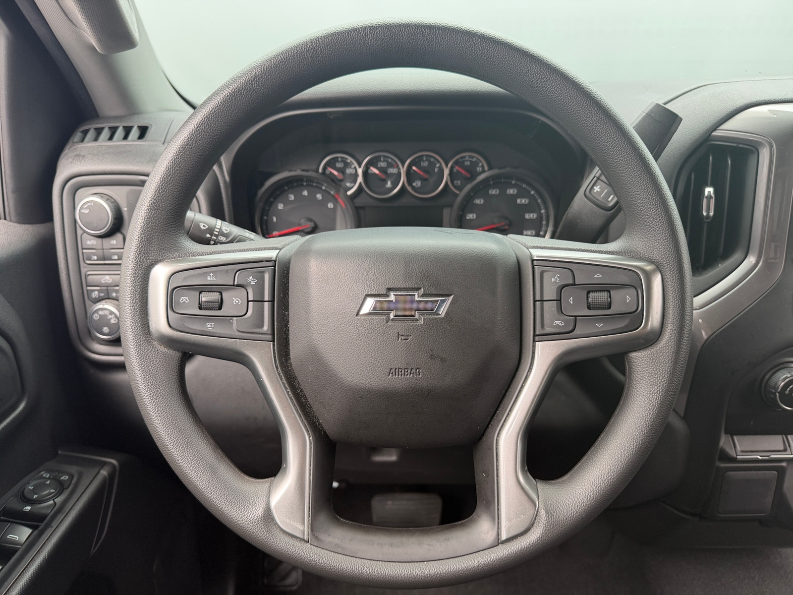 Thumbnail: 2021 Chevrolet Silverado 1500 - 5