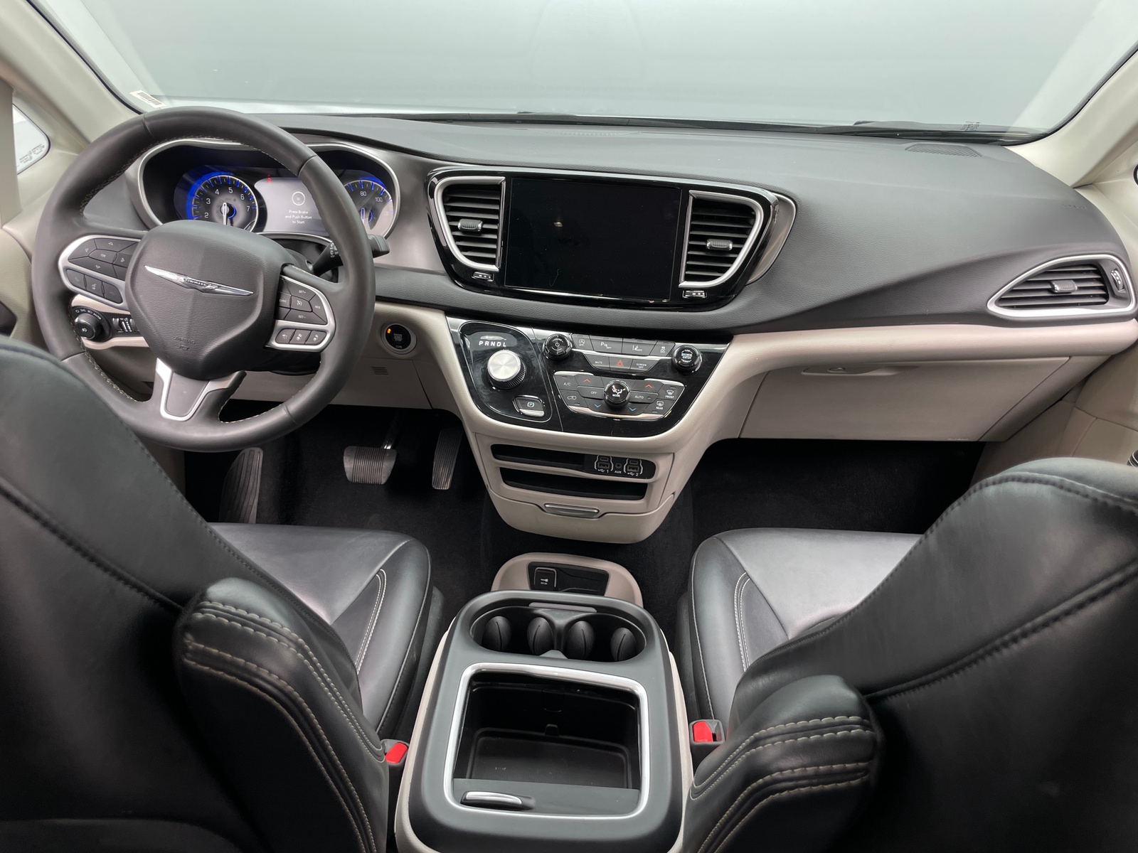 Thumbnail: 2024 Chrysler Pacifica - 2