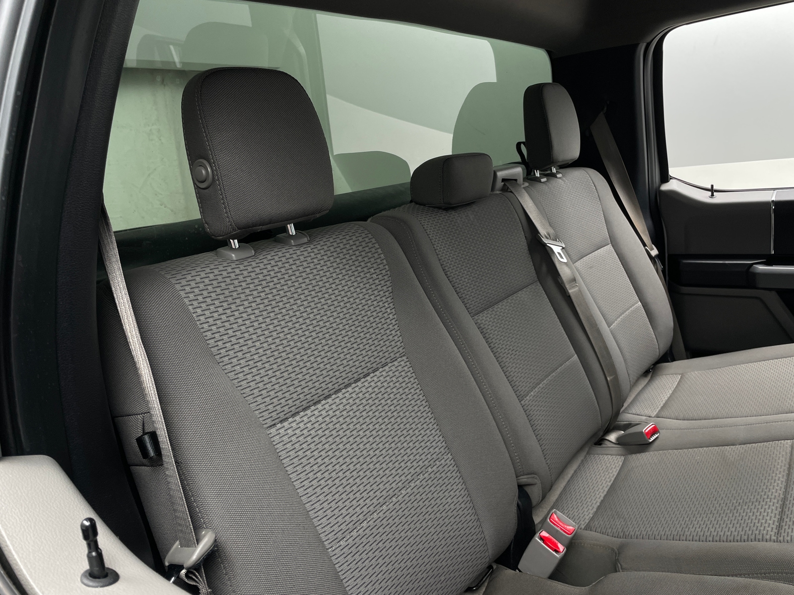 Thumbnail: 2017 Ford Econoline - 6