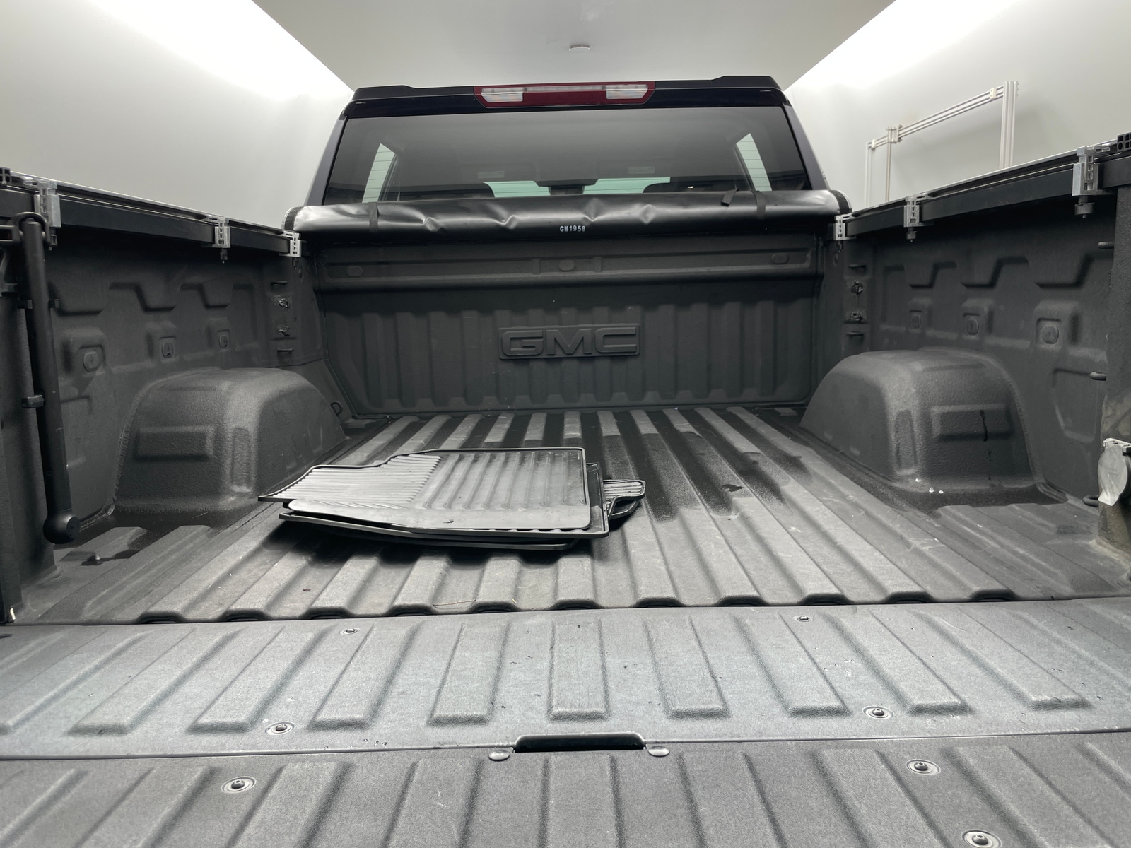 Thumbnail: 2024 GMC Sierra 1500 - 7