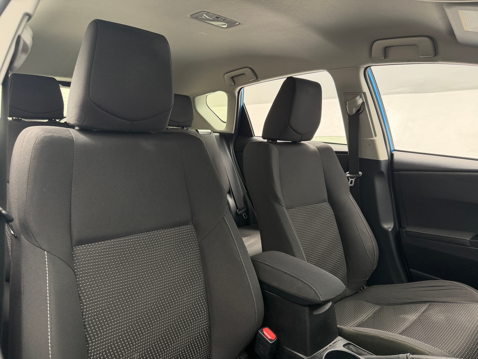 Thumbnail: 2017 Toyota Corolla iM - 2