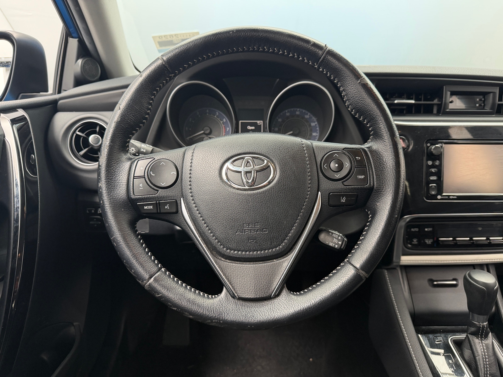 Thumbnail: 2017 Toyota Corolla iM - 5