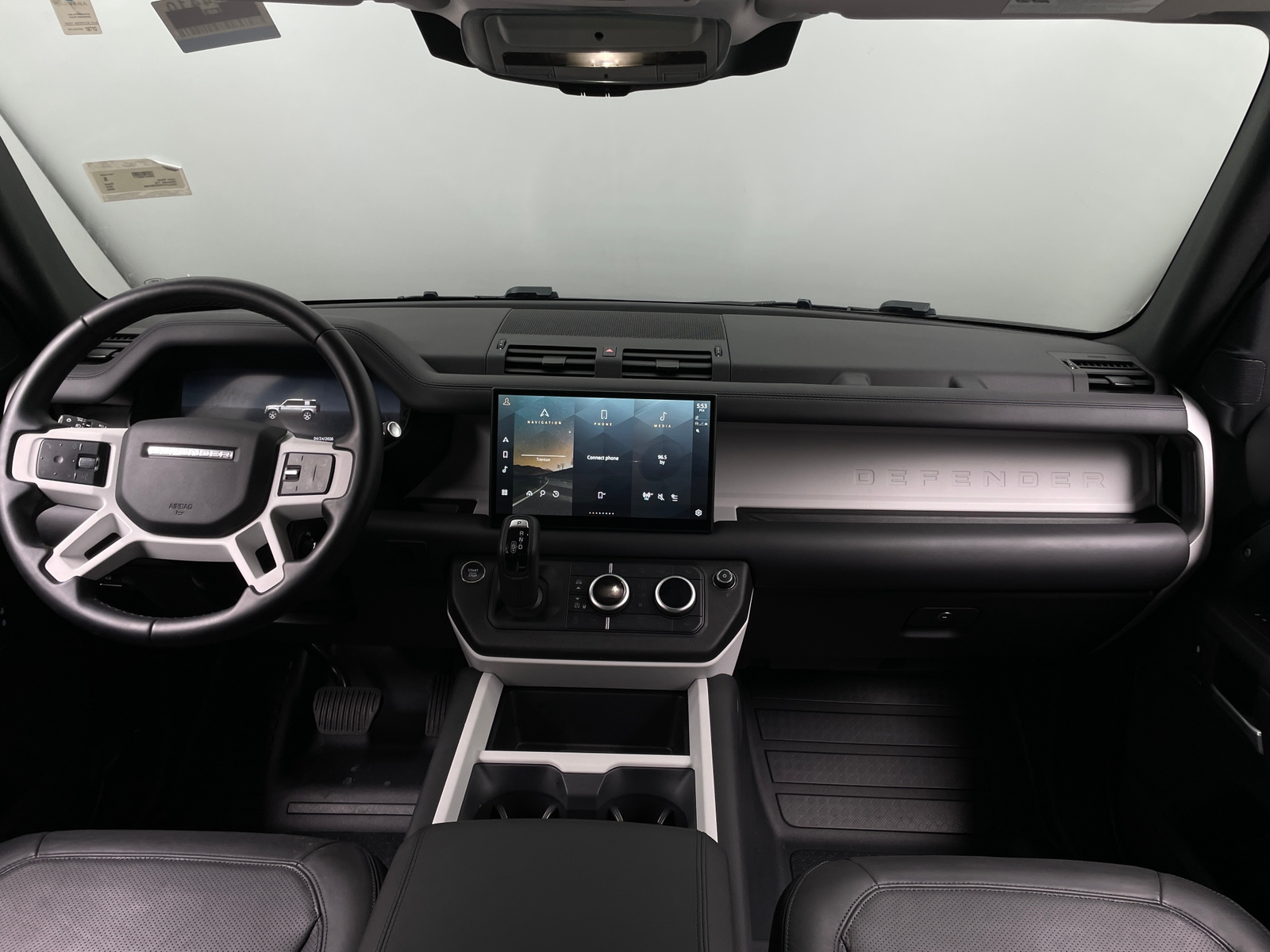 Thumbnail: 2025 Land Rover Defender - 2