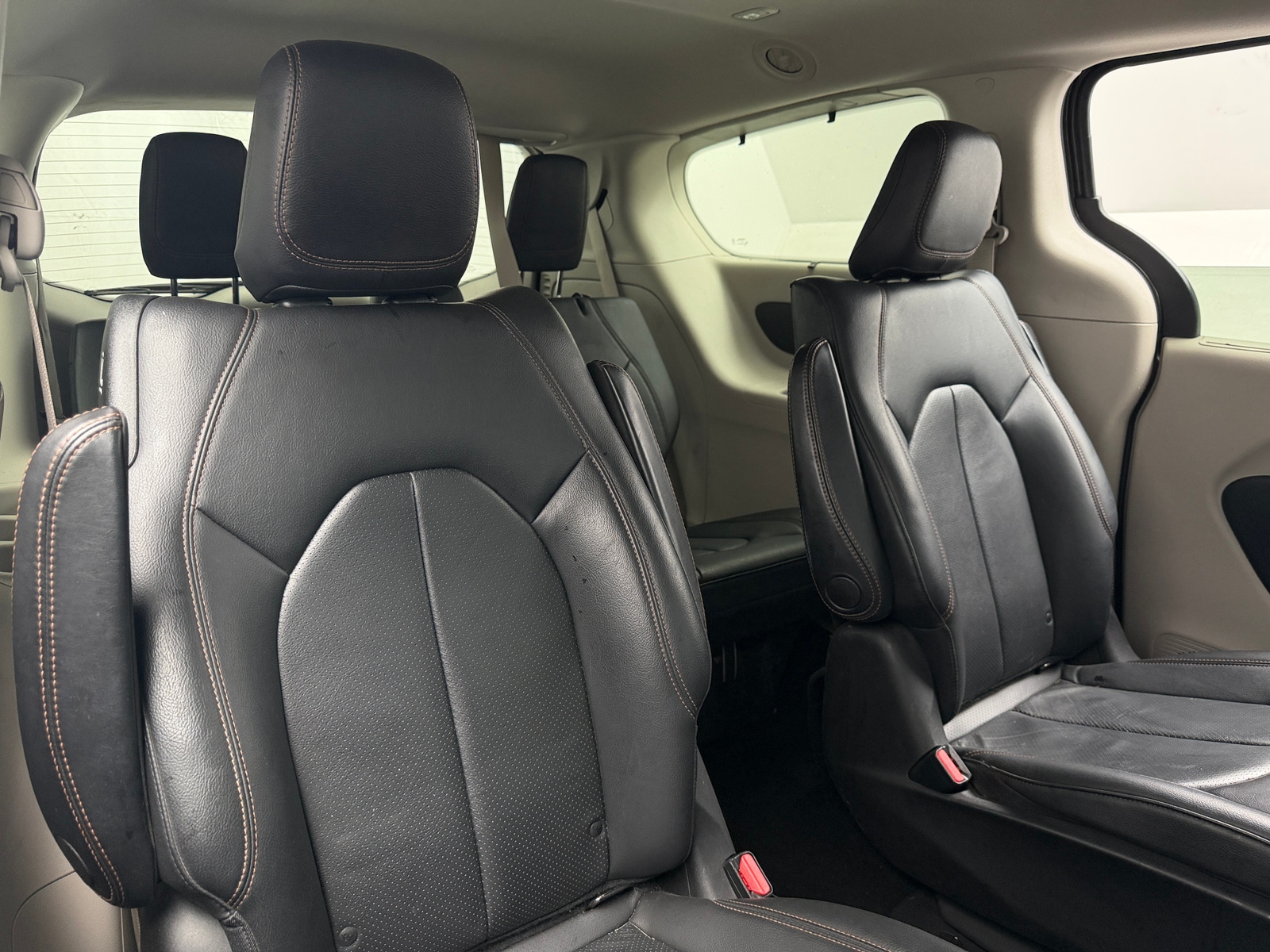 Thumbnail: 2020 Chrysler Pacifica - 5