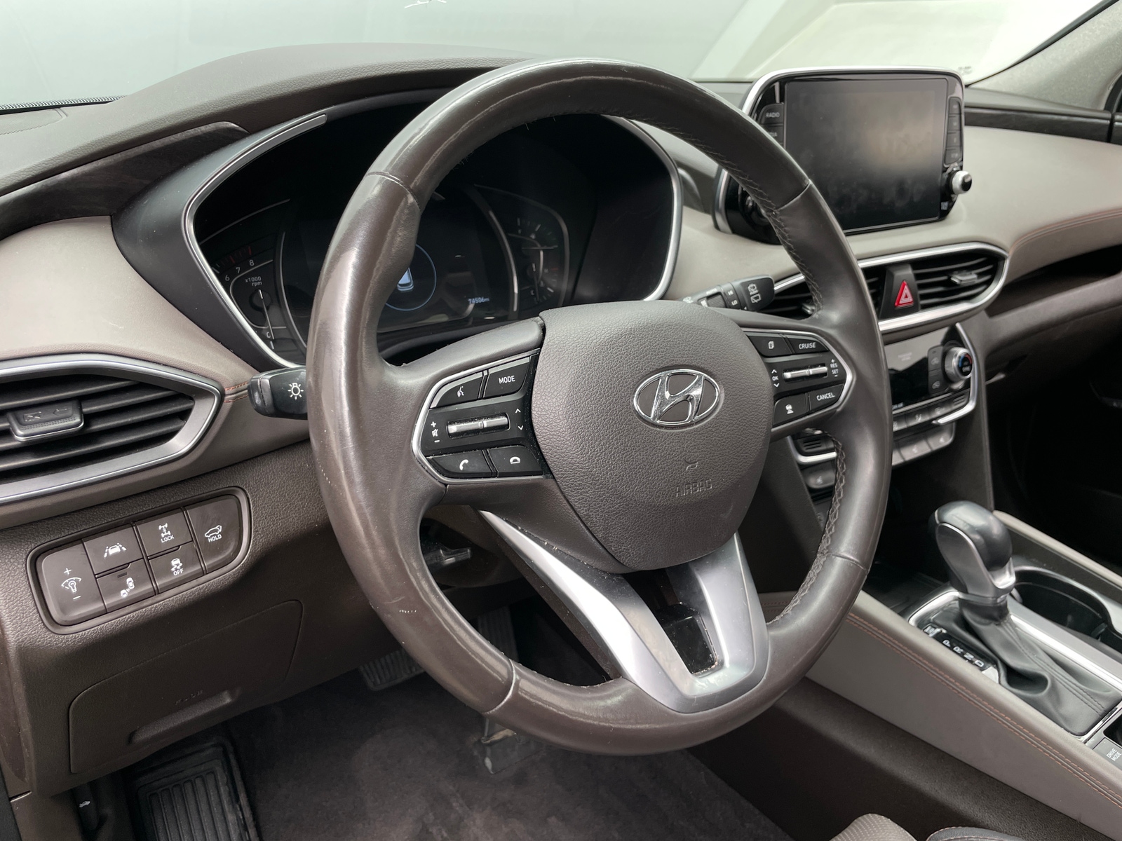 Thumbnail: 2019 Hyundai Santa Fe - 4