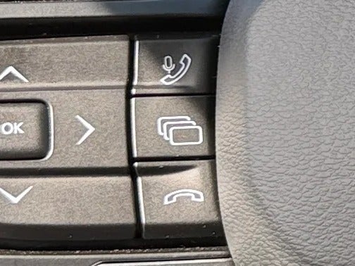 2026 Jeep Cherokee Overland - Photo 17