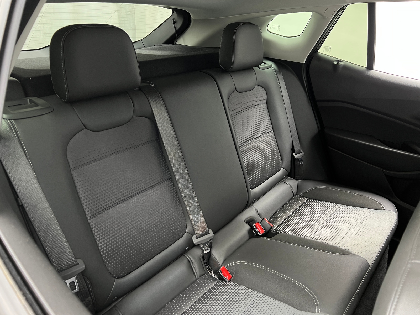 Thumbnail: 2025 Chevrolet Trax - 6