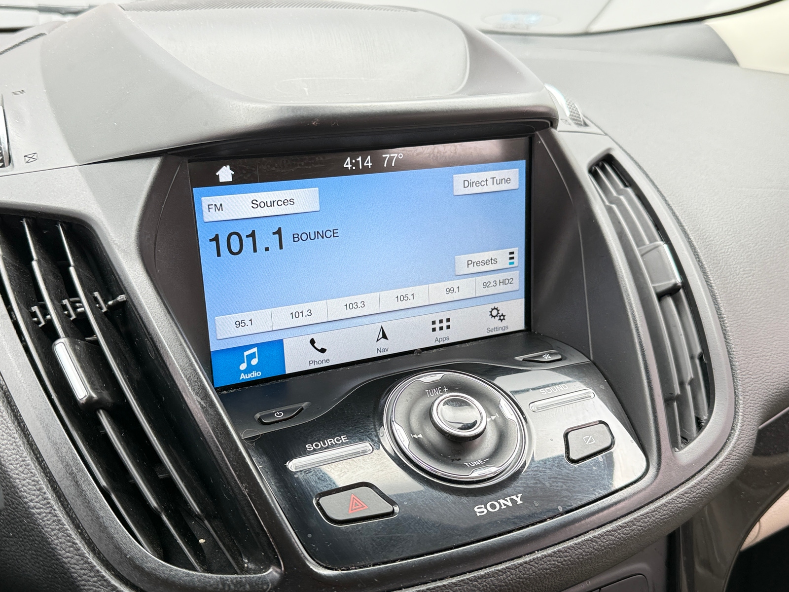 Thumbnail: 2019 Ford Escape - 3