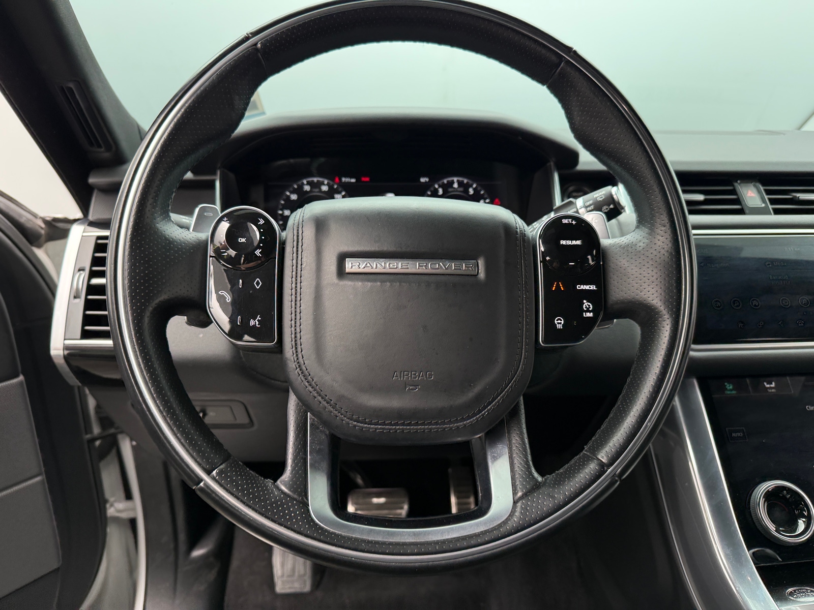 Thumbnail: 2022 Land Rover Range Rover Sport - 4