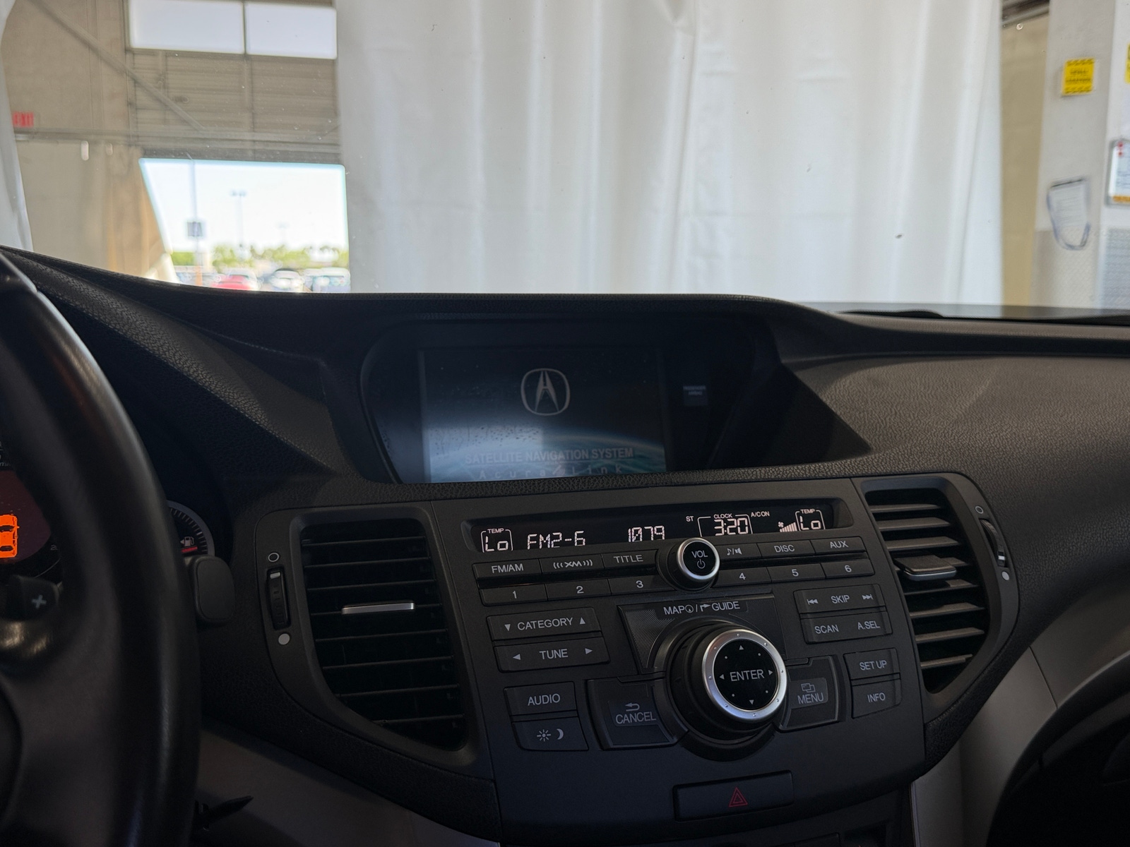 Thumbnail: 2010 Acura TSX - 3