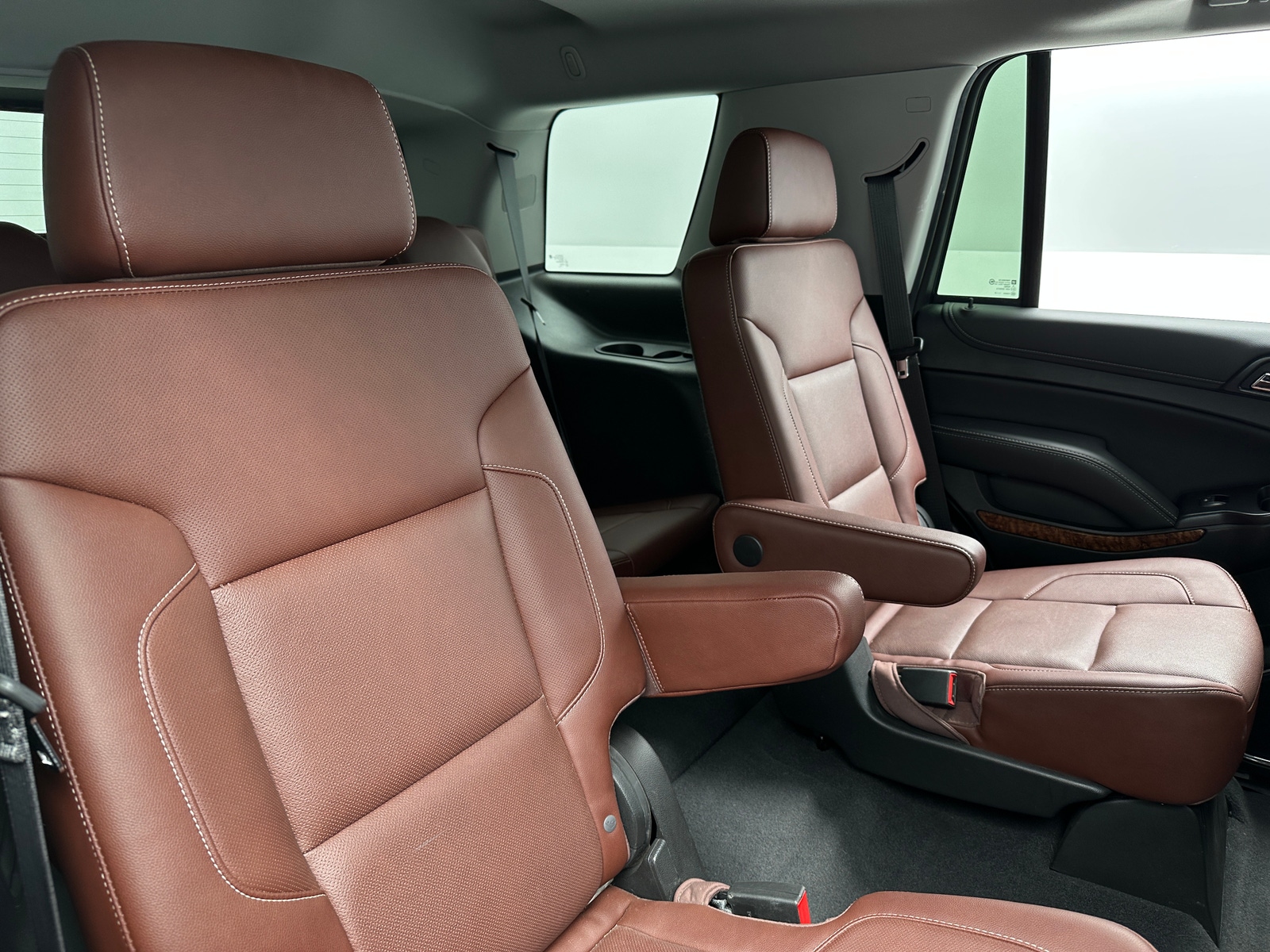 Thumbnail: 2019 Chevrolet Tahoe - 5