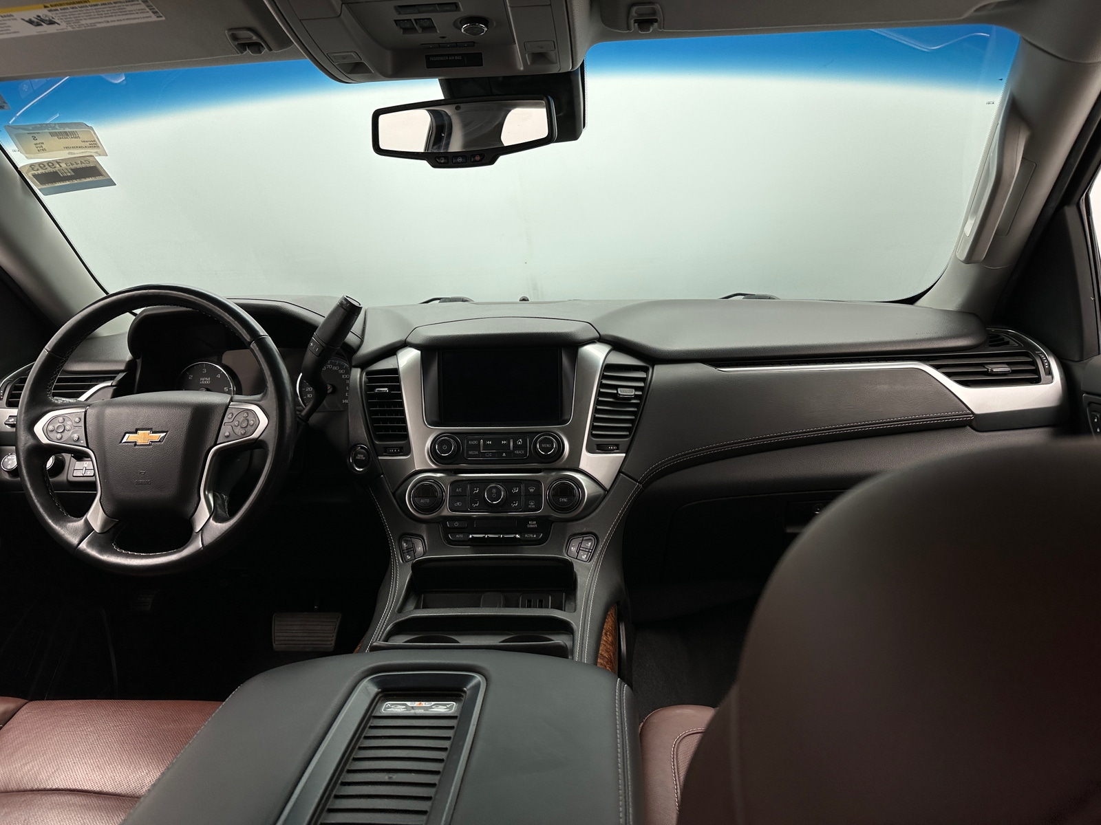 Thumbnail: 2019 Chevrolet Tahoe - 2