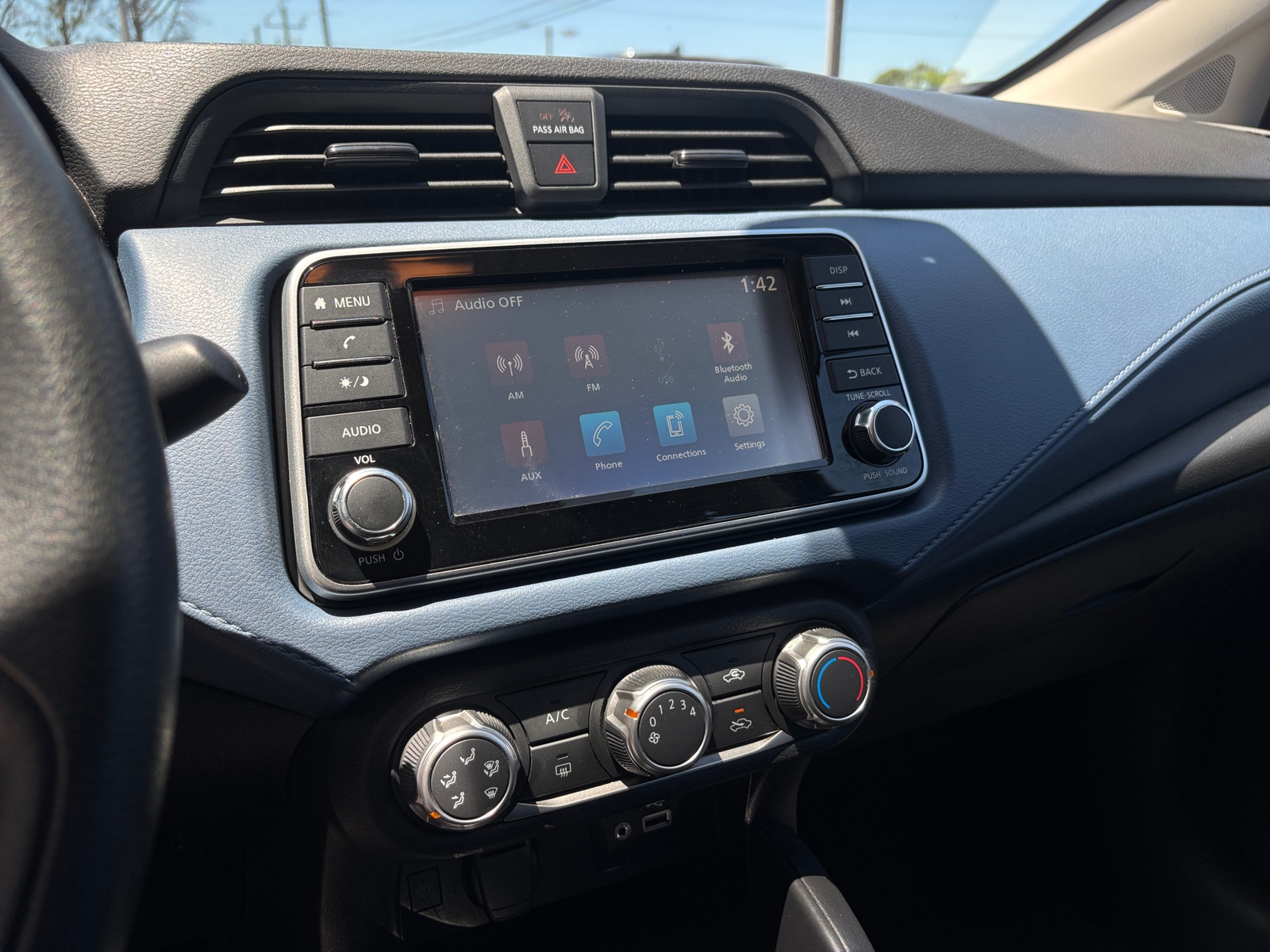 Thumbnail: 2025 Nissan Versa - 3