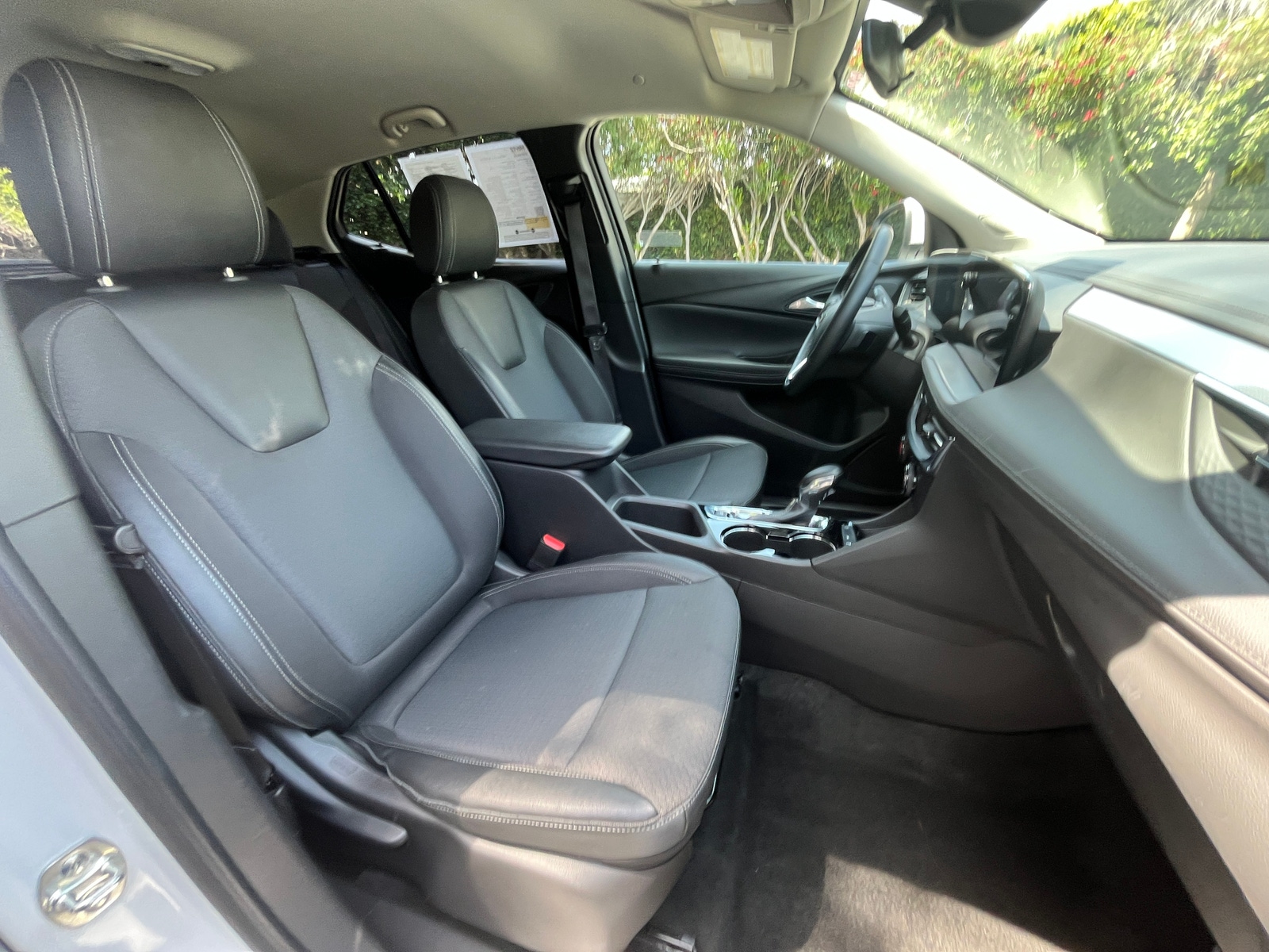 Thumbnail: 2025 Buick Encore GX - 2