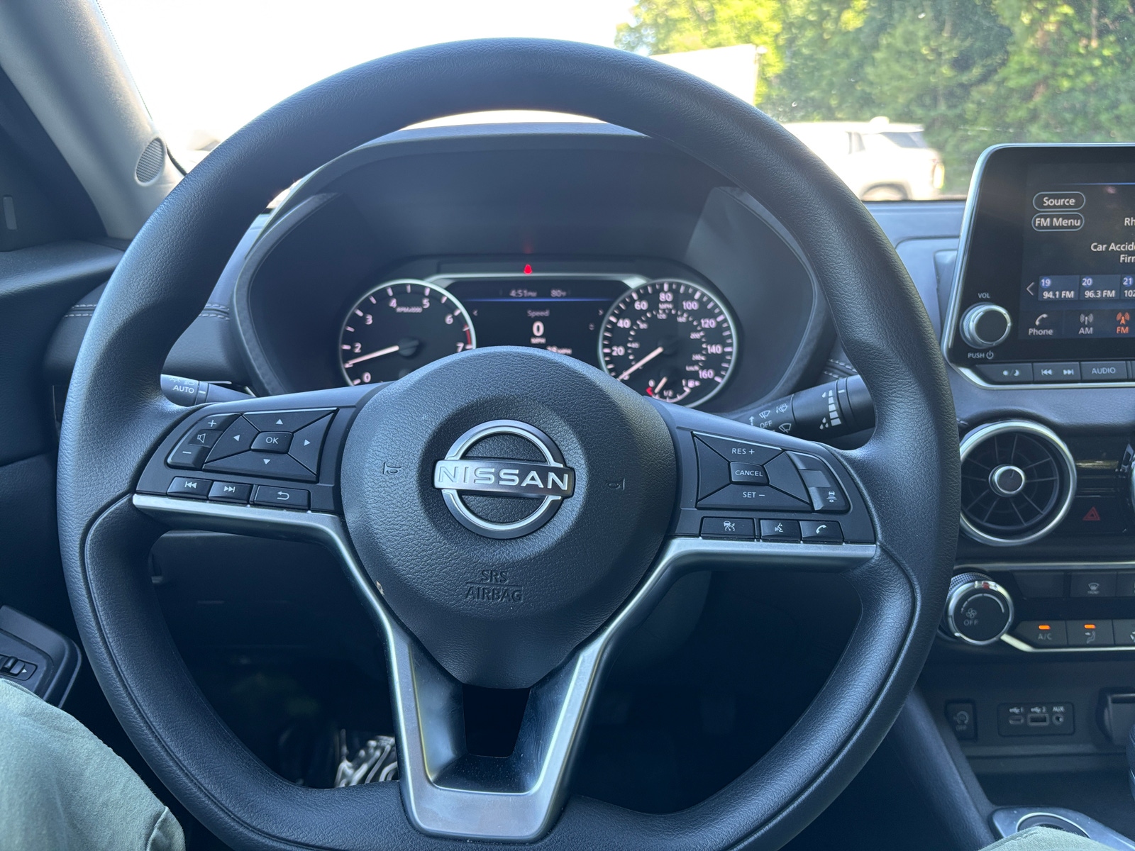 Thumbnail: 2025 Nissan Sentra - 5