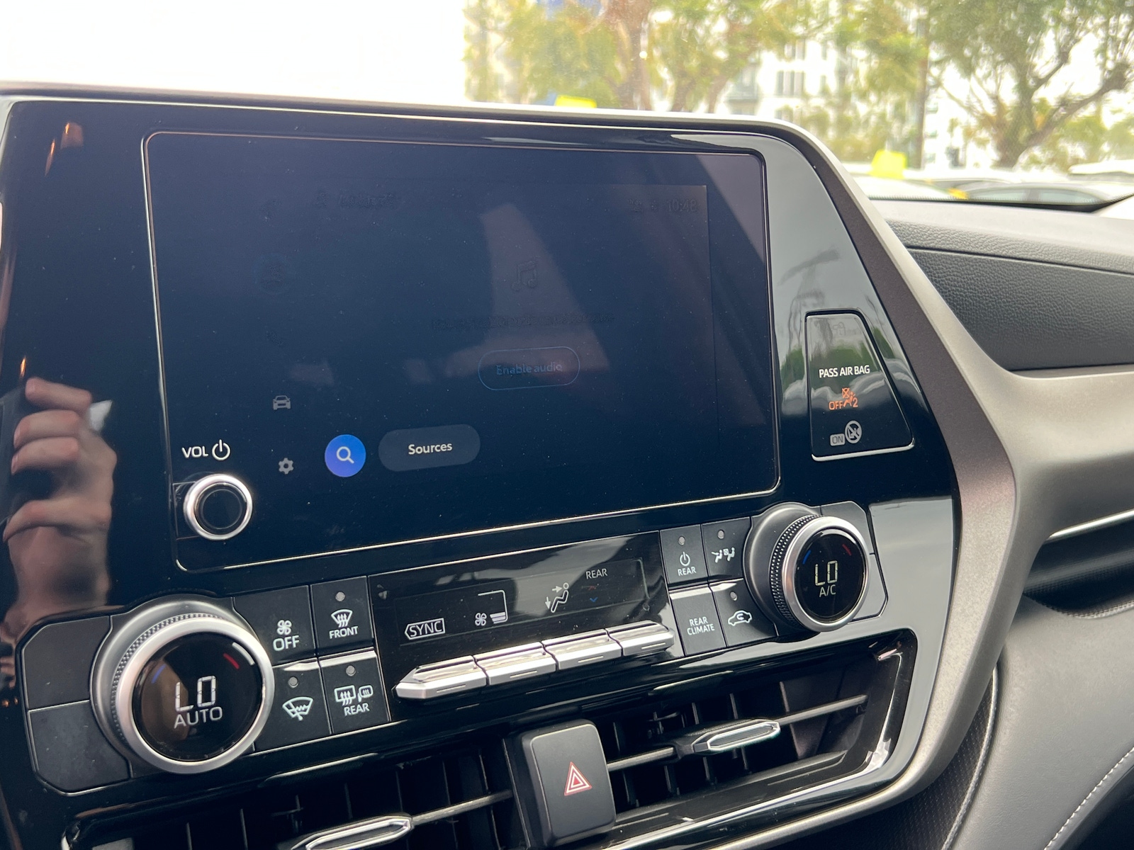 Thumbnail: 2025 Toyota Highlander - 4