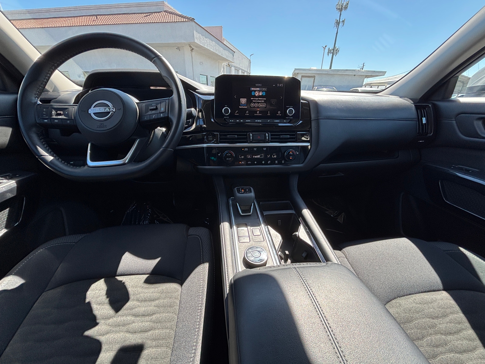 Thumbnail: 2025 Nissan Pathfinder - 3
