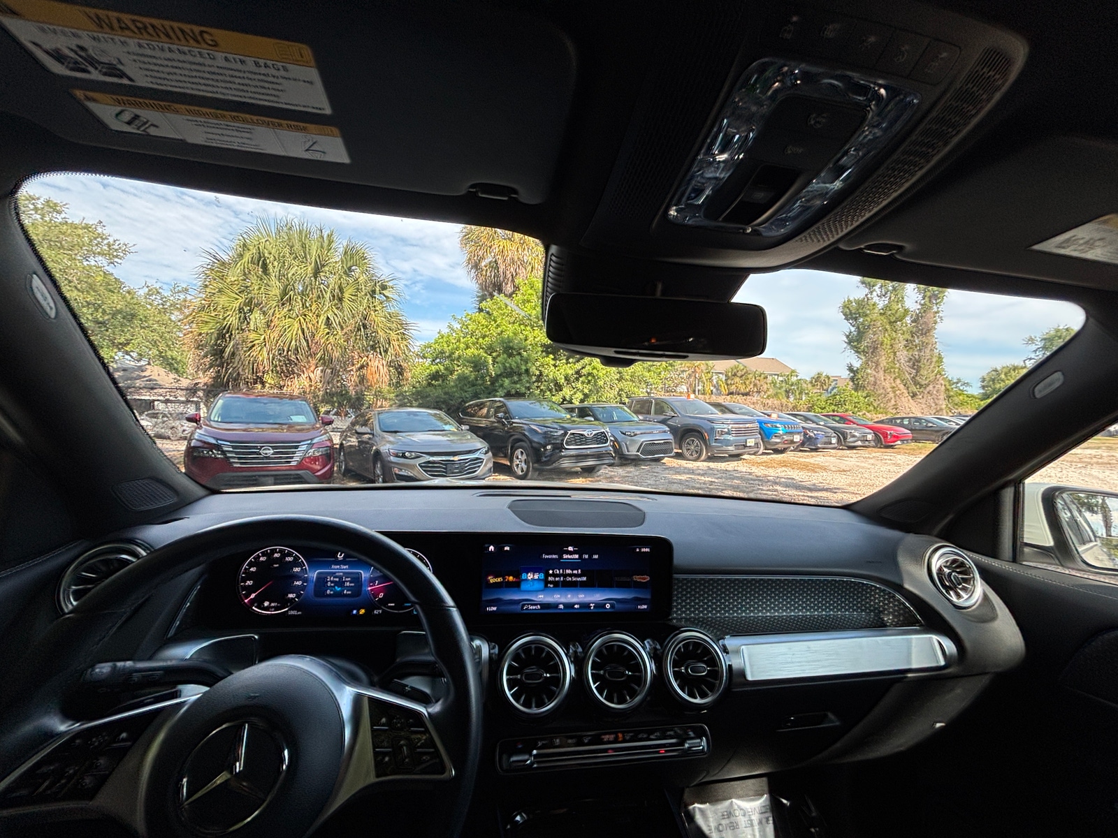 Thumbnail: 2025 Mercedes-Benz GLB - 3