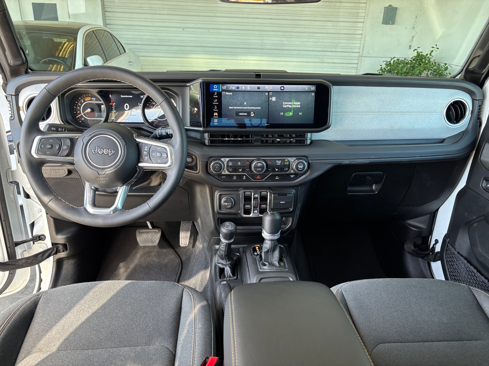 Thumbnail: 2025 Jeep Wrangler - 3
