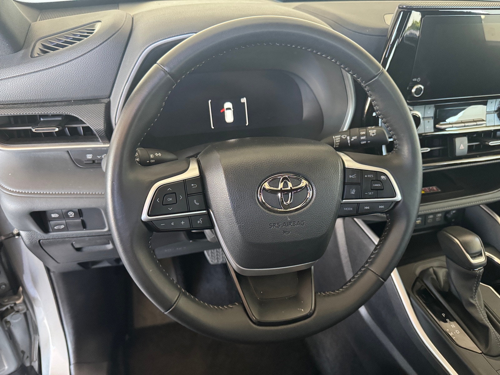 Thumbnail: 2025 Toyota Highlander - 5