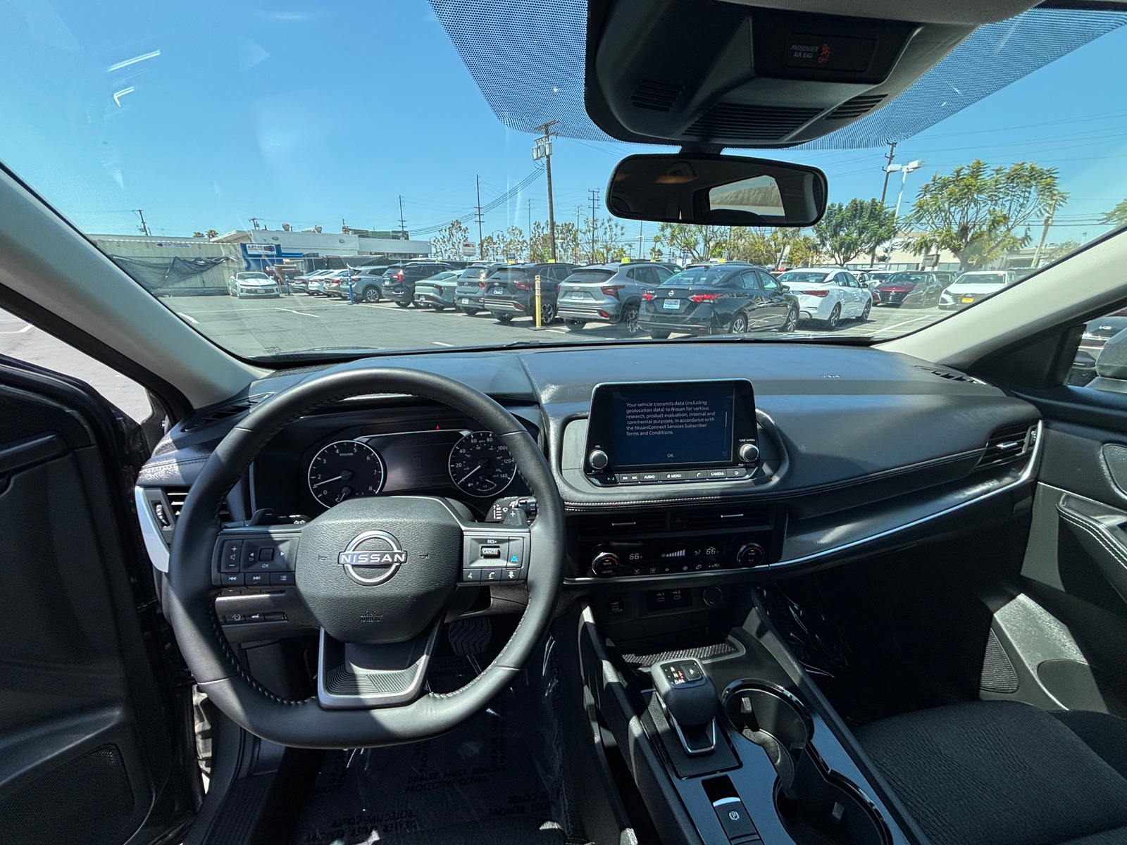 Thumbnail: 2025 Nissan Rogue - 3