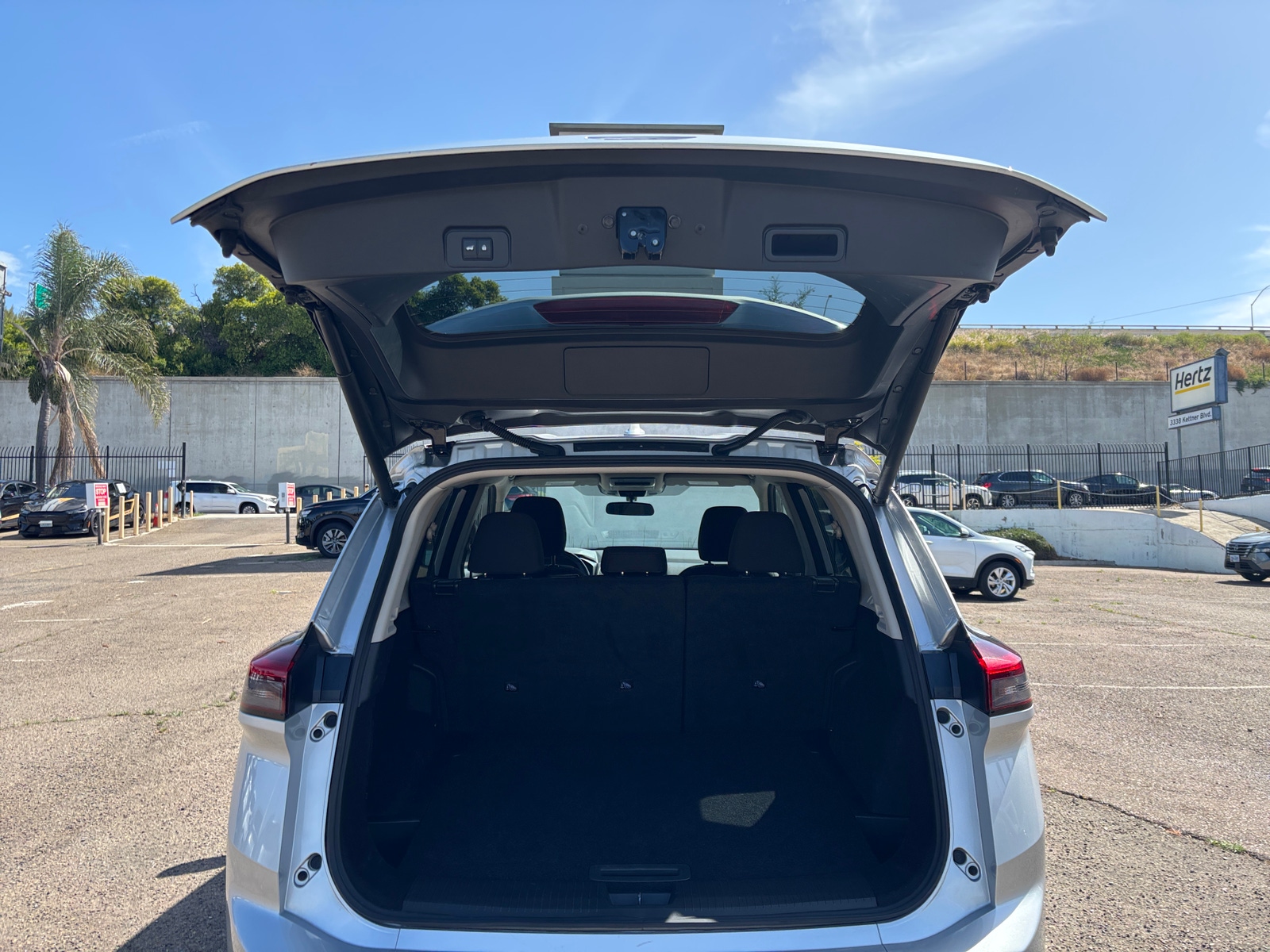 Thumbnail: 2025 Nissan Rogue - 5