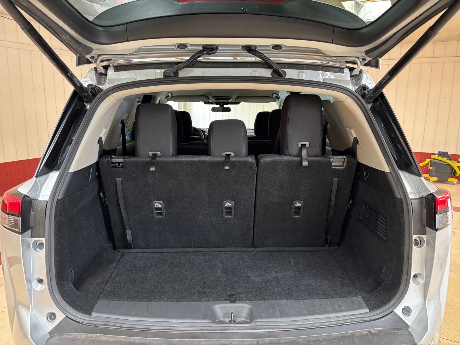Thumbnail: 2025 Nissan Pathfinder - 7