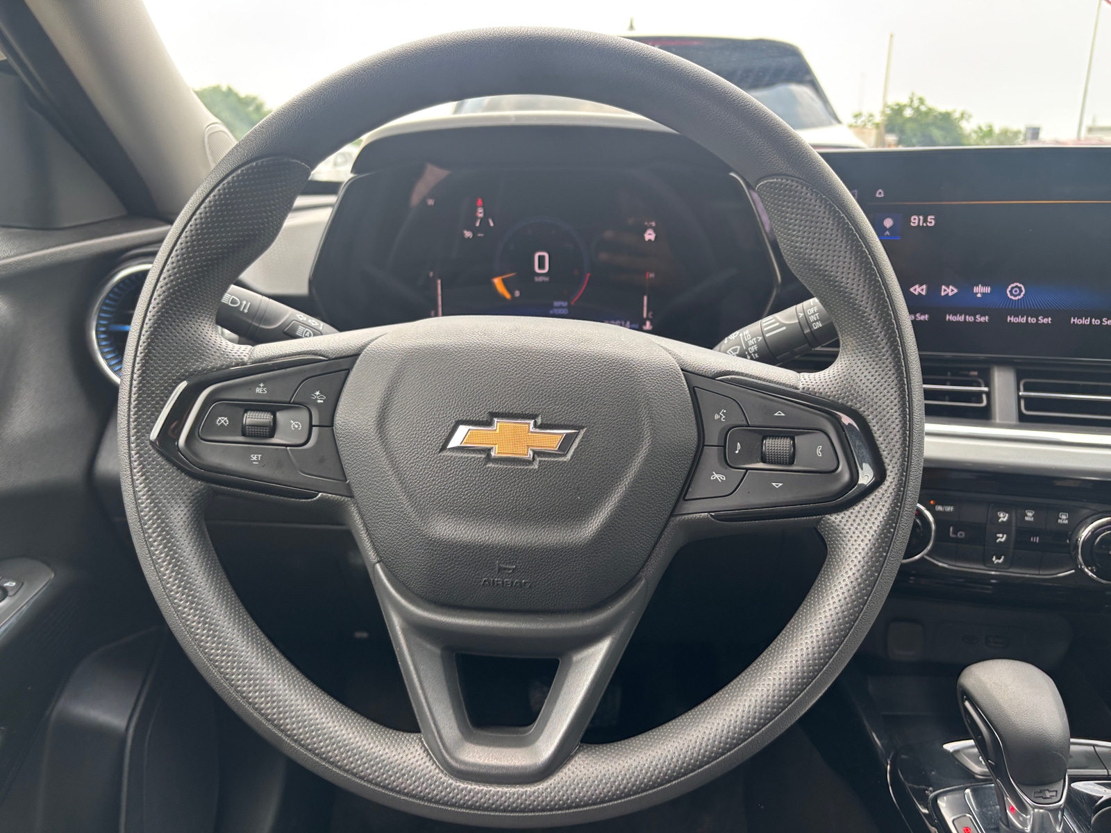 Thumbnail: 2025 Chevrolet Trax - 5
