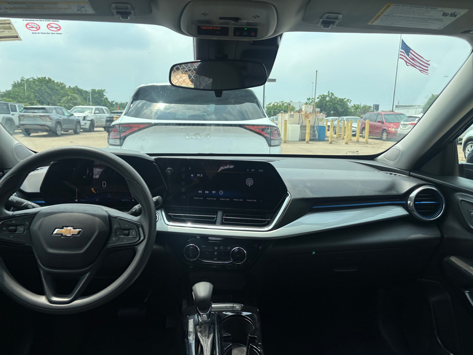 Thumbnail: 2025 Chevrolet Trax - 3