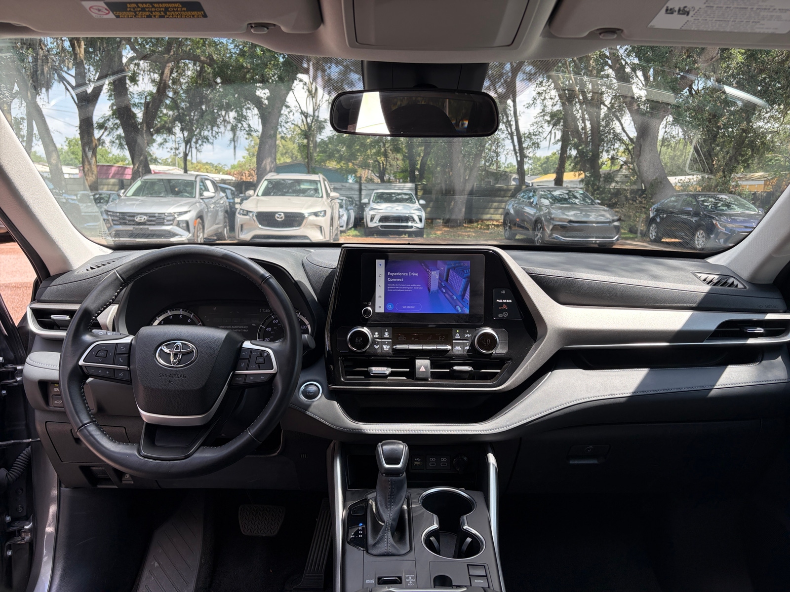 Thumbnail: 2025 Toyota Highlander - 3