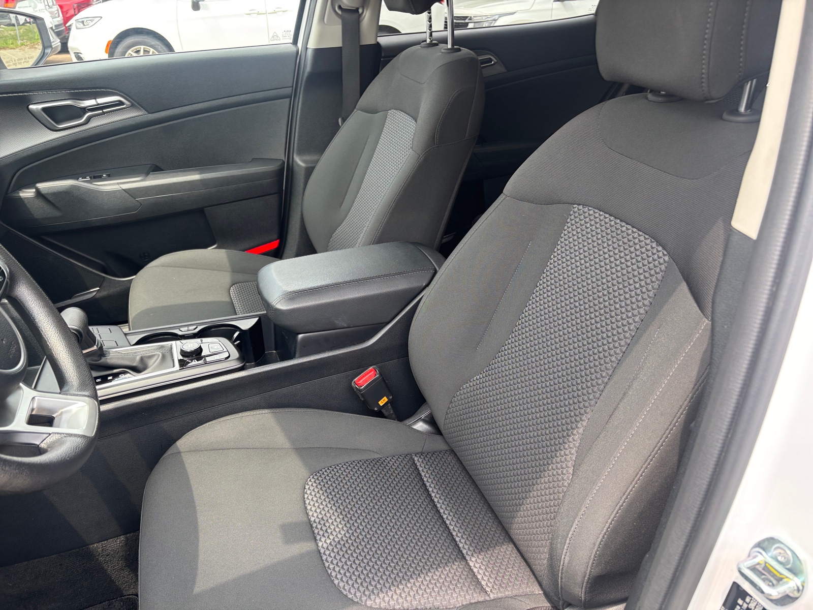 Thumbnail: 2025 Kia Sportage - 2
