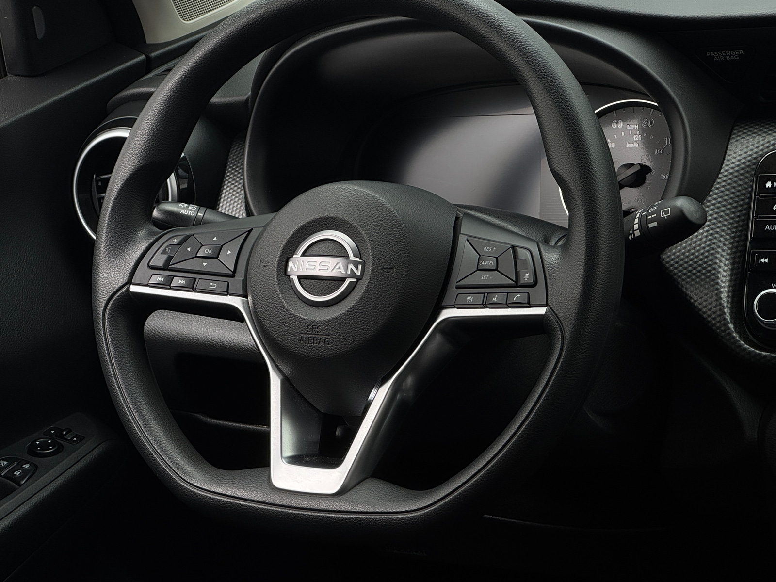 Thumbnail: 2024 Nissan Kicks - 5
