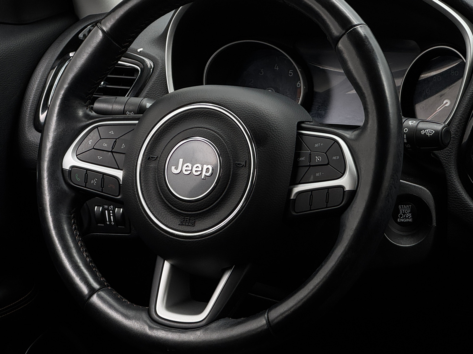 Thumbnail: 2020 Jeep Compass - 4