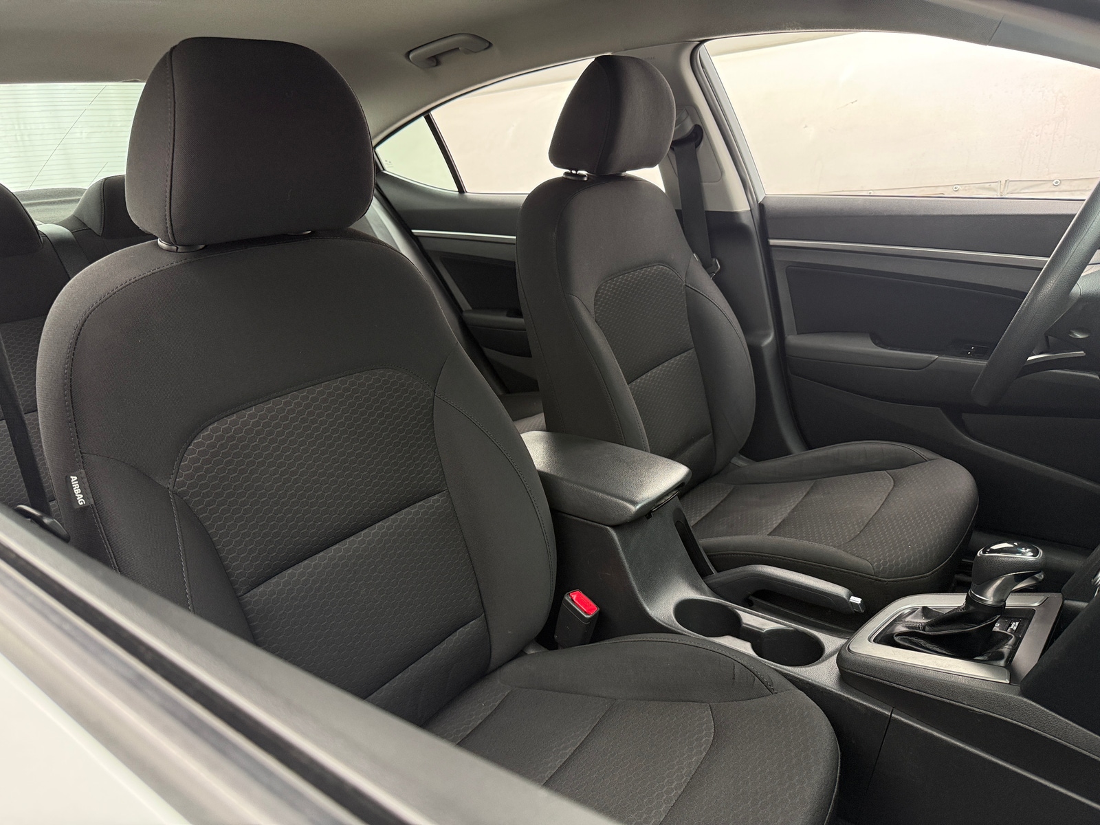 Thumbnail: 2020 Hyundai Elantra - 2