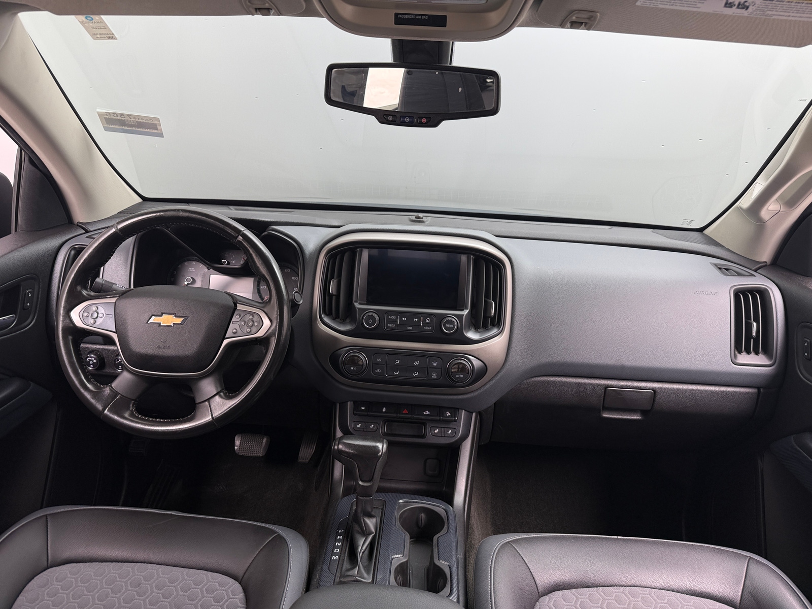 Thumbnail: 2016 Chevrolet Colorado - 3