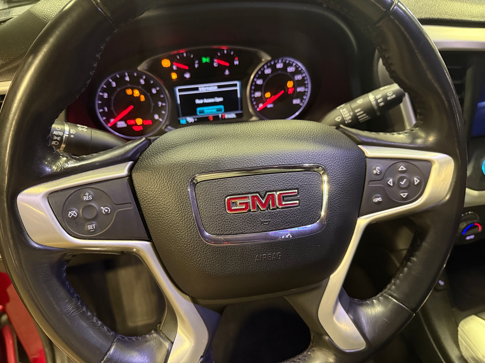 Thumbnail: 2019 GMC Acadia - 4