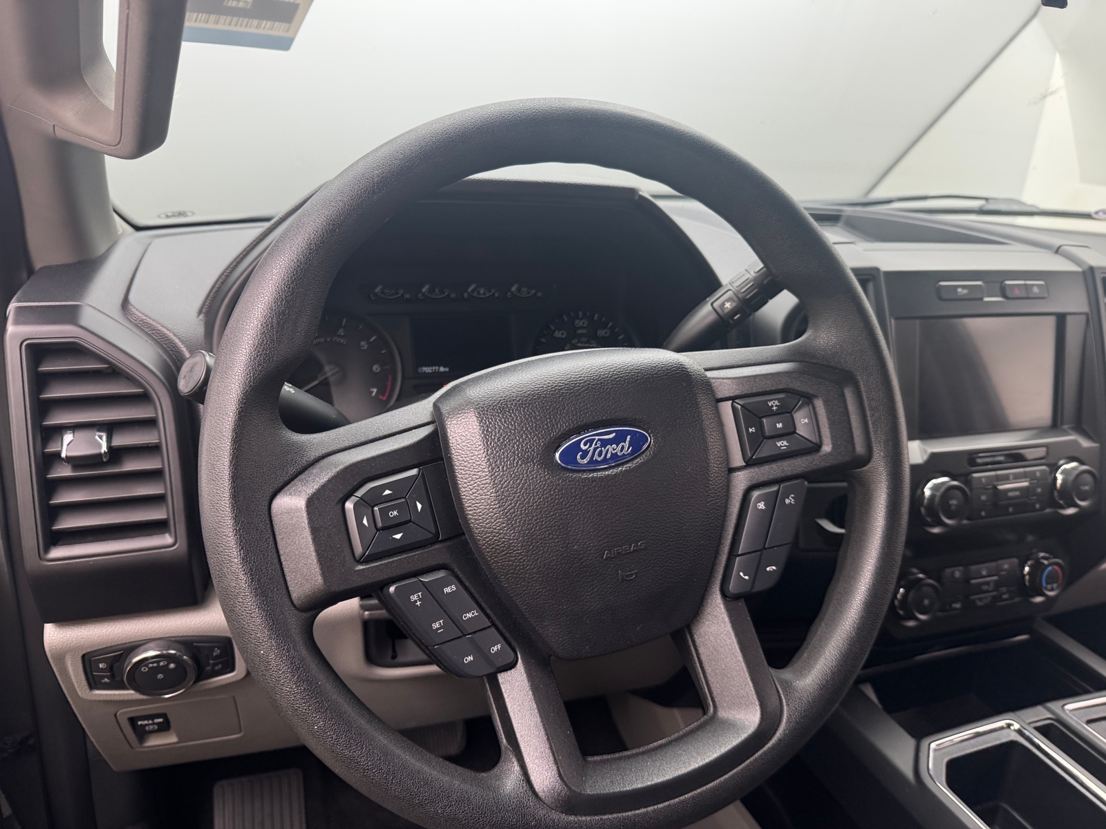 Thumbnail: 2020 Ford Econoline - 5