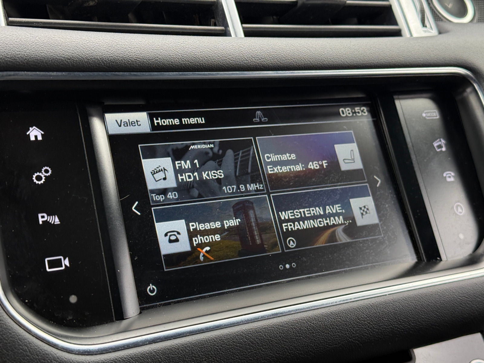 Thumbnail: 2016 Land Rover Range Rover Sport - 3