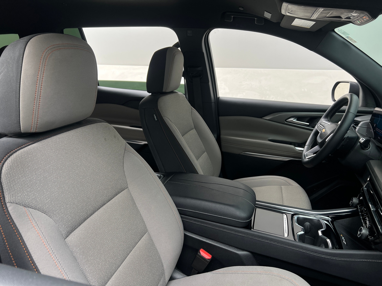 Thumbnail: 2024 Chevrolet Traverse - 2