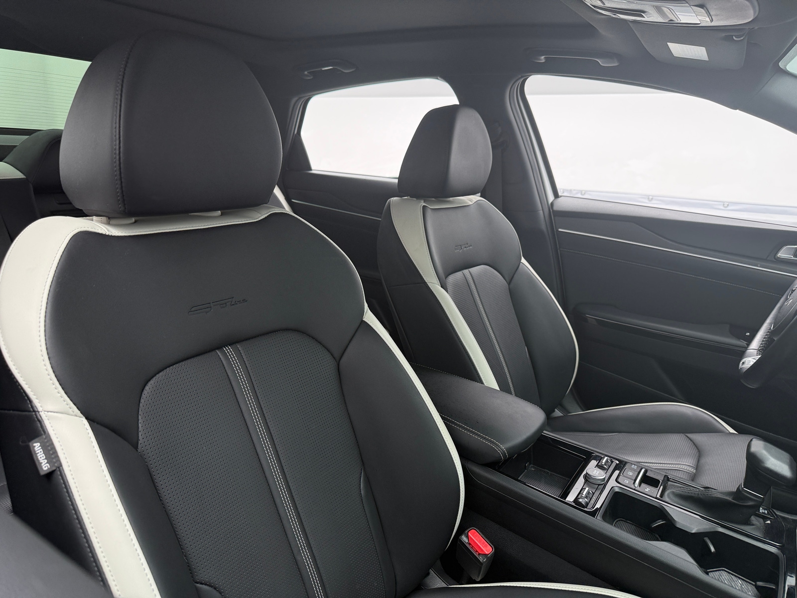 Thumbnail: 2025 Kia K5 - 2