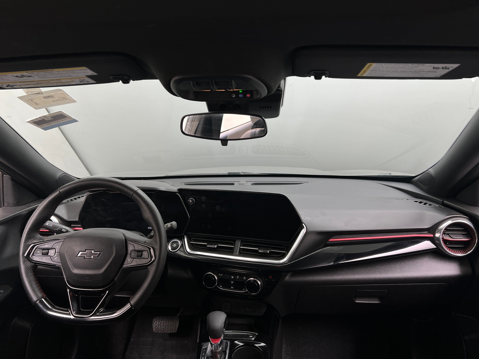 Thumbnail: 2025 Chevrolet Trax - 2