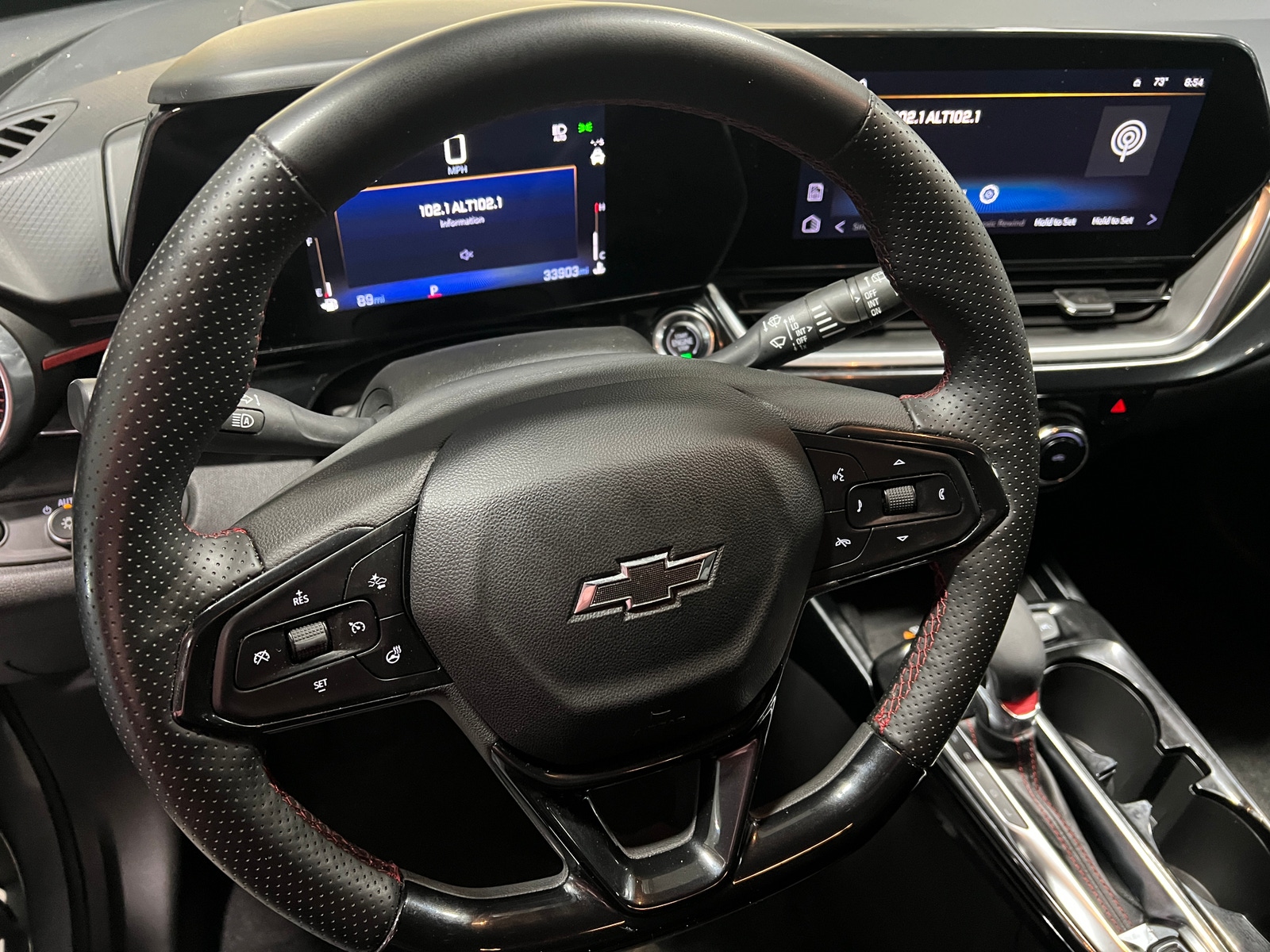 Thumbnail: 2025 Chevrolet Trax - 4