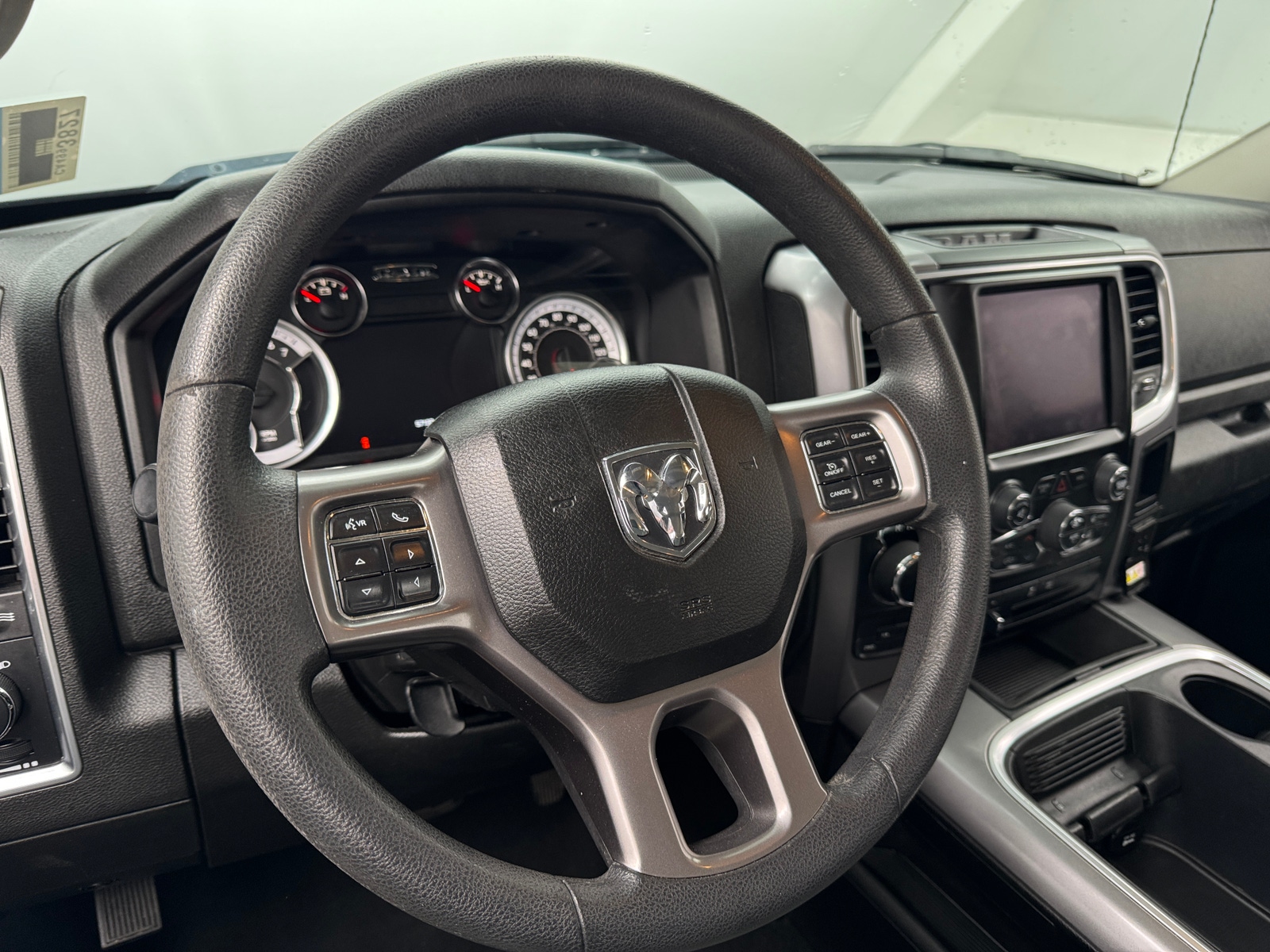 Thumbnail: 2023 RAM 1500 Classic - 5
