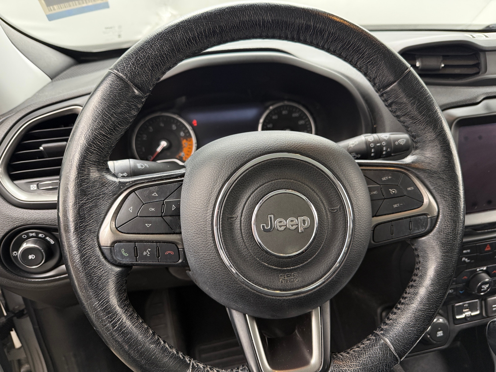 Thumbnail: 2018 Jeep Renegade - 4