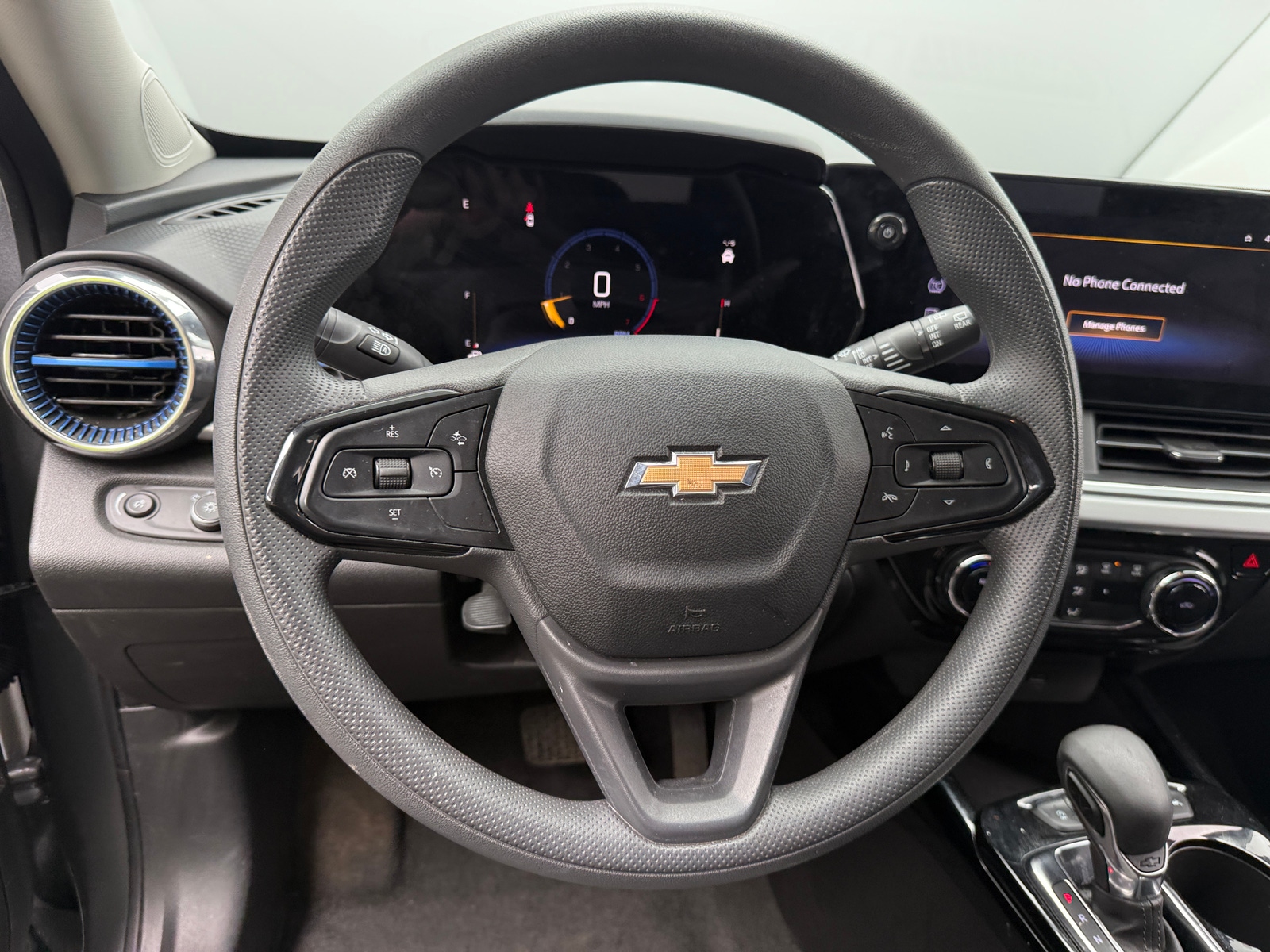 Thumbnail: 2025 Chevrolet Trax - 5