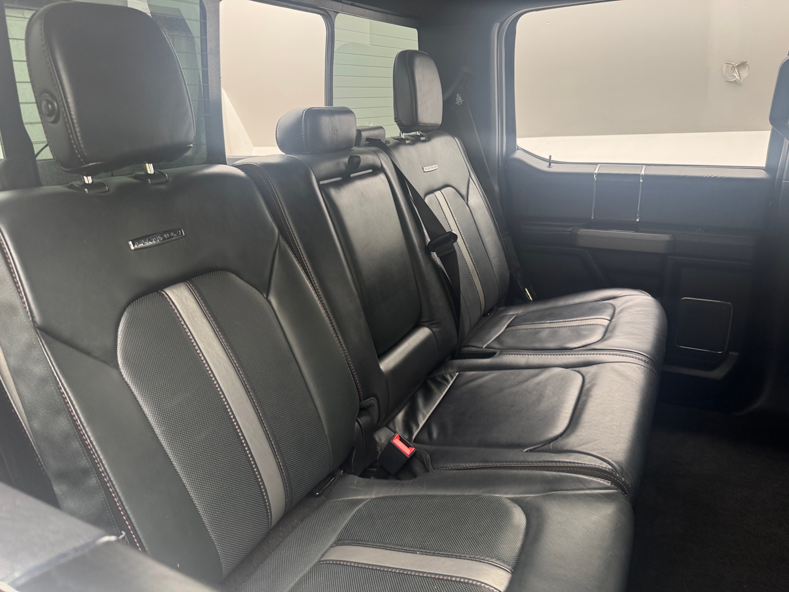 Thumbnail: 2019 Ford Econoline - 5