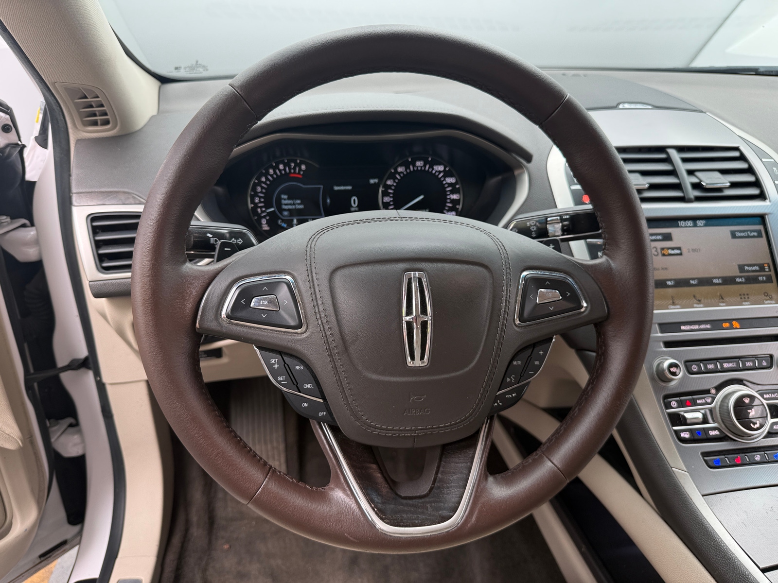 Thumbnail: 2018 Lincoln MKZ - 4