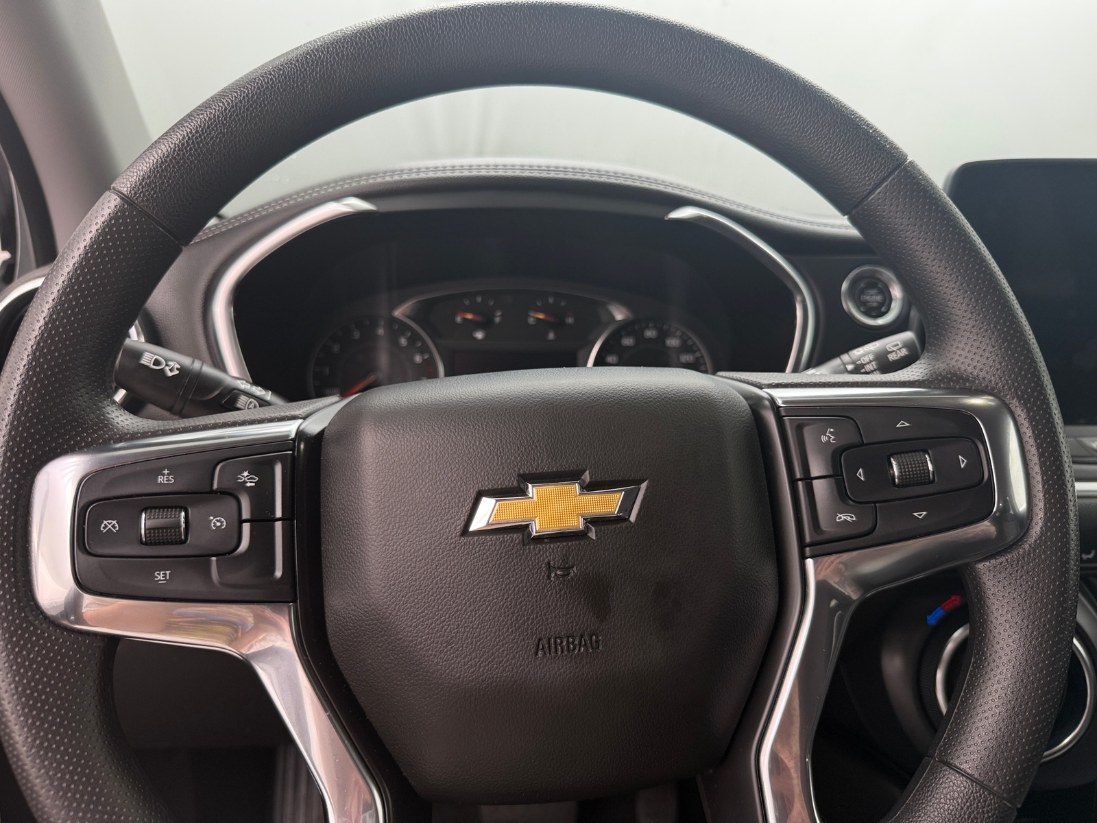Thumbnail: 2025 Chevrolet Blazer - 5