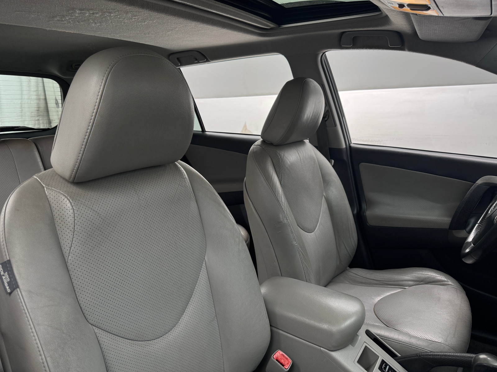 Thumbnail: 2012 Toyota RAV4 - 2