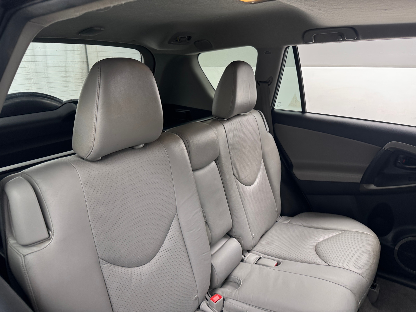 Thumbnail: 2012 Toyota RAV4 - 6